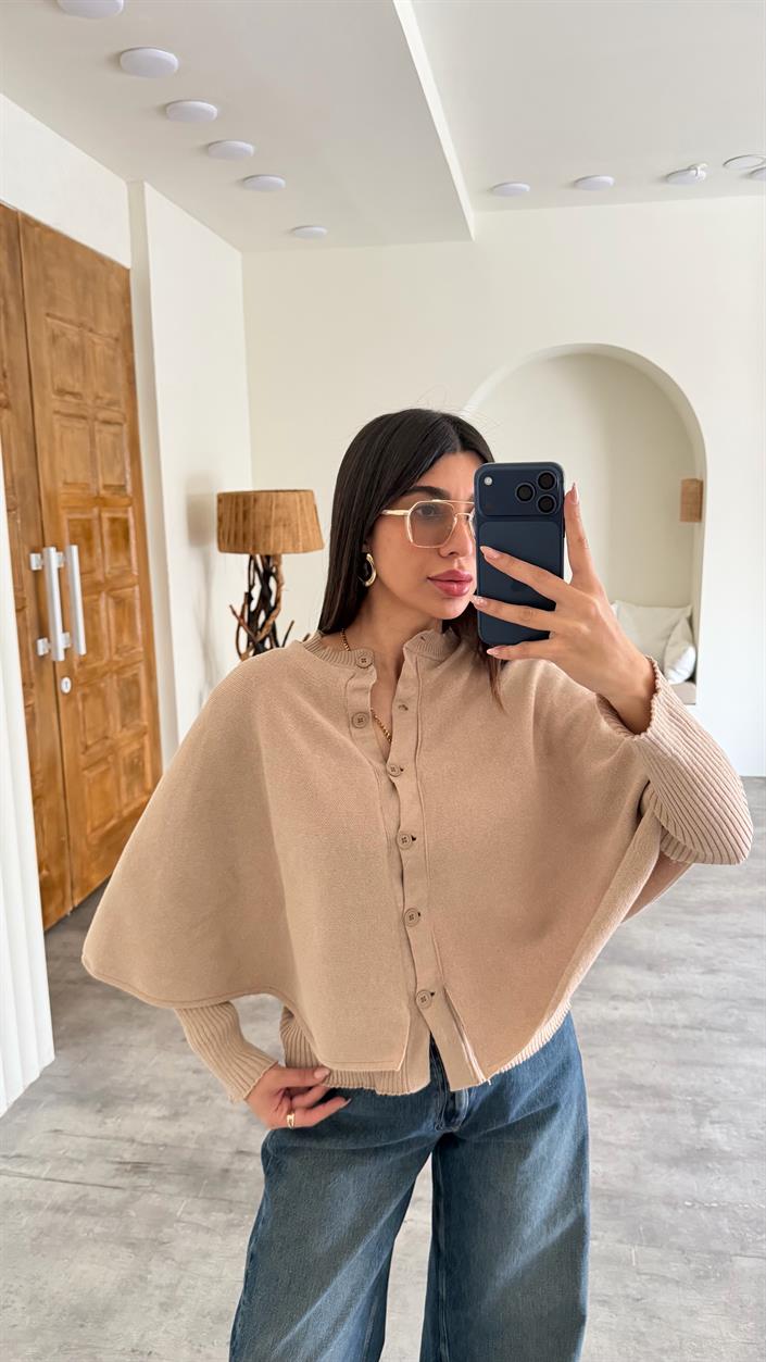 Vizon Pelerin Detaylı Düğmeli Tasarım Triko Hırka GAUS-00852