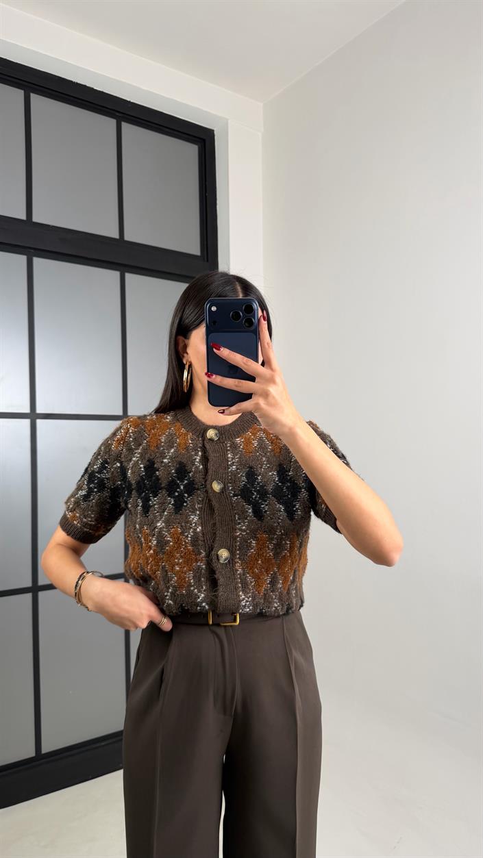 Kahve Yarım Kol Baklava Desenli Muadil Triko Hırka GAUS-00783