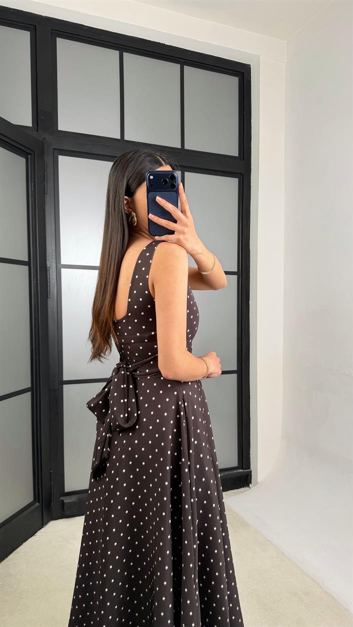 Acı Kahve Kuşaklı Puantiye Desenli Elbise GAUS-01372