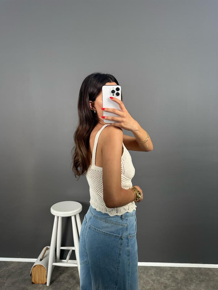 ZR Model Ekru Askılı Triko Örme Crop