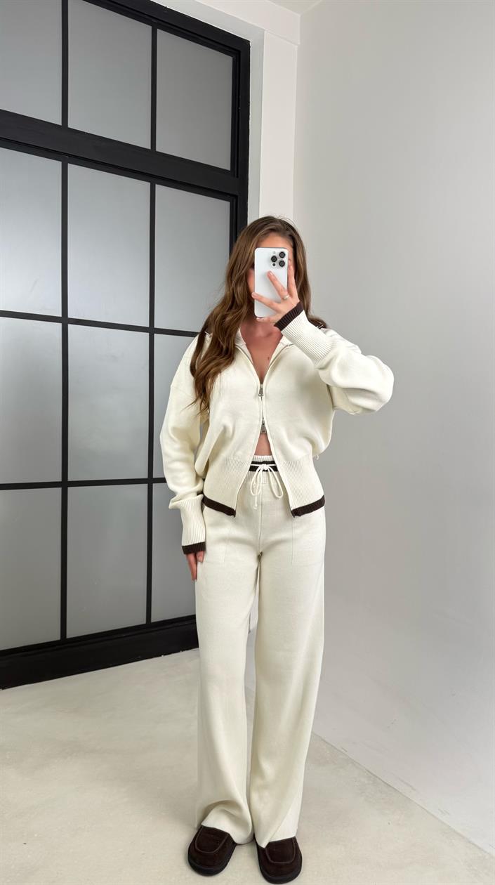 Ekru Şerit Detaylı Çift Fermuarlı Hırka Beli Lastikli Kuşaklı Pantolon Triko Takım GAUS-00589