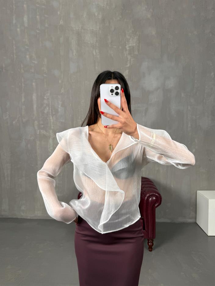 جافا بلوزة شفافة لون أبيض مُعادل لإم دي