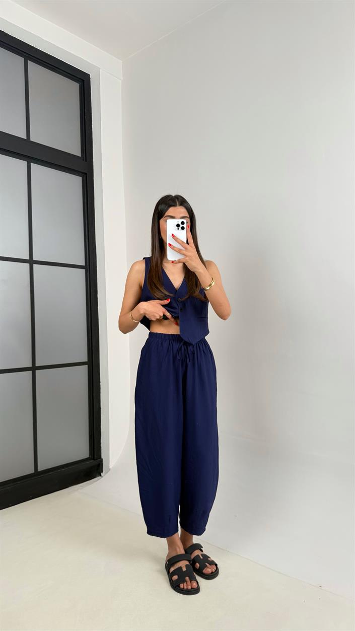 Lacivert Astarlı Yelek Balon Pantolon Çilek Kumaş Takım Gaus00501