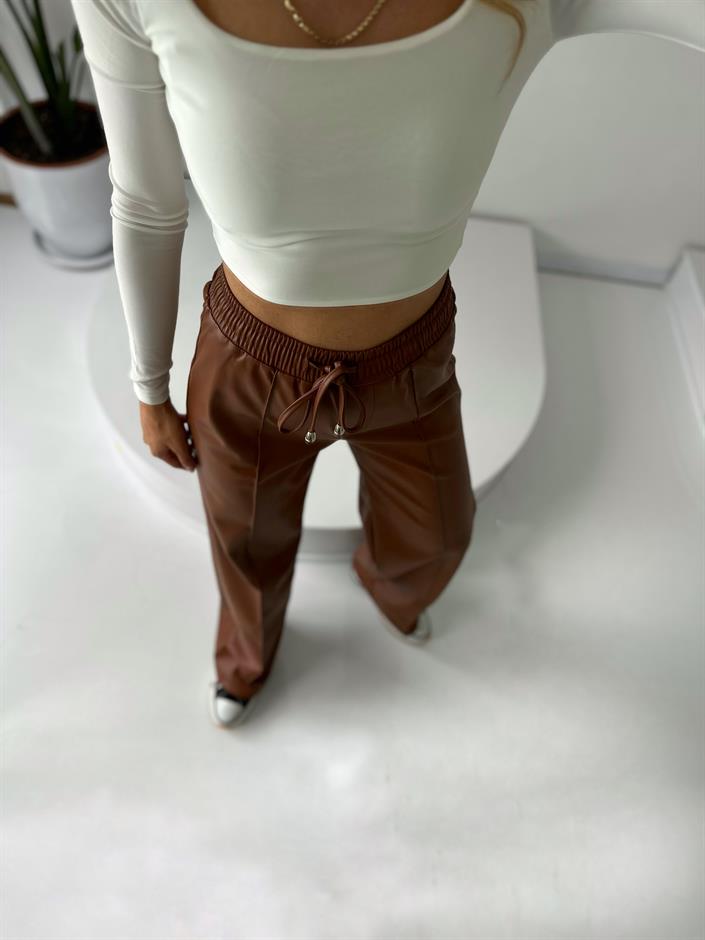 Carlie Kahverengi Çımalı Deri Beli Lastikli Pantolon