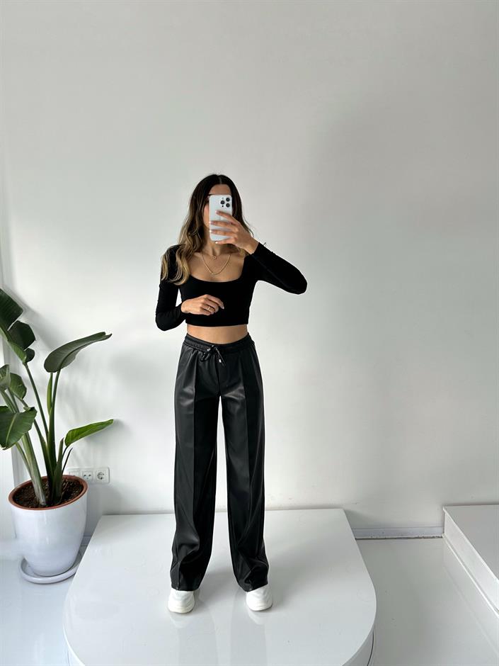 Carlie Siyah Çımalı Deri Beli Lastikli Pantolon