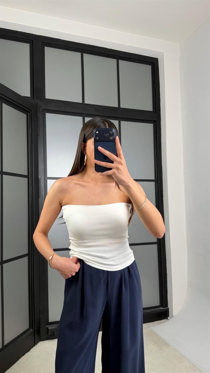 Ekru Straplez Basic Crop GAUS-01350