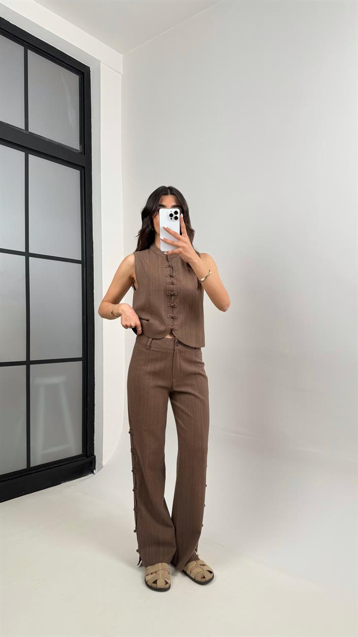 Kahve Düğmeli Tasarım Yelek Pantolon Keten Takım Gaus00339