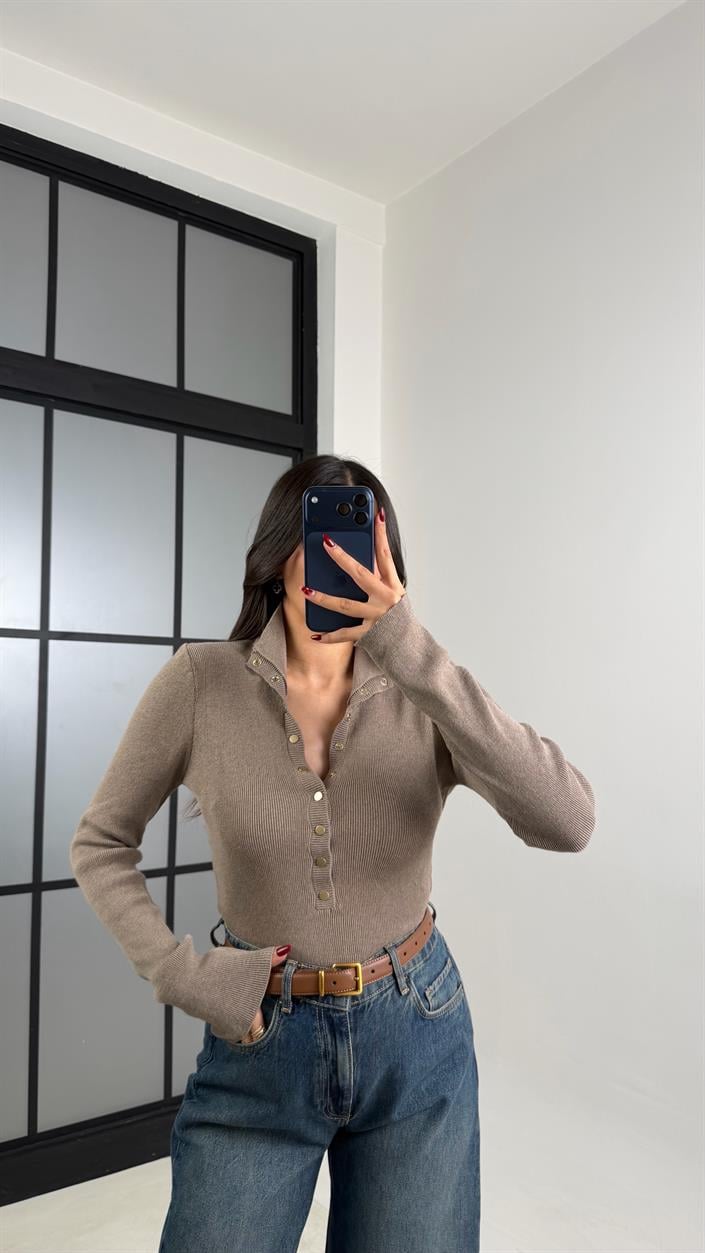 Vizon Çıtçıt Düğmeli Triko Kazak GAUS-00780