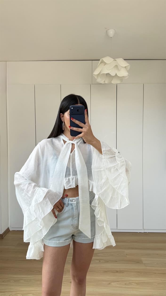 Beyaz Şal Detaylı Fırfırlı Bluz GAUS-01597