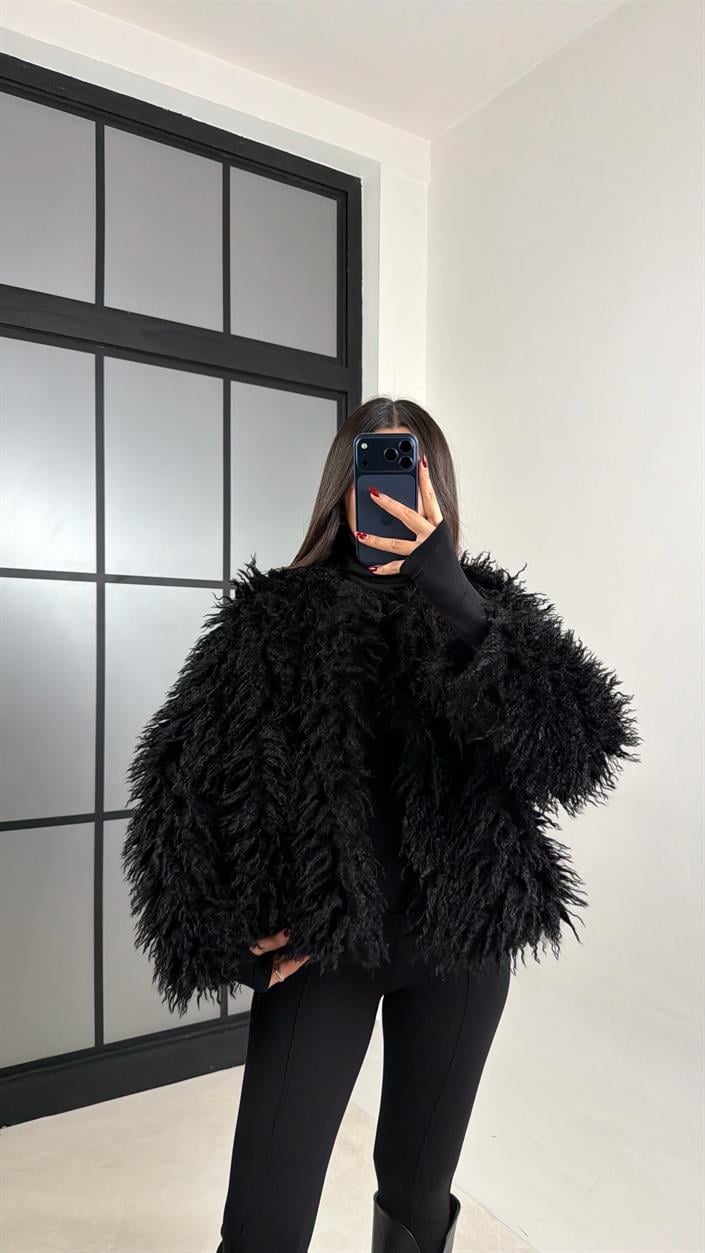 Siyah Saçaklı Astarlı Kürk GAUS-00750