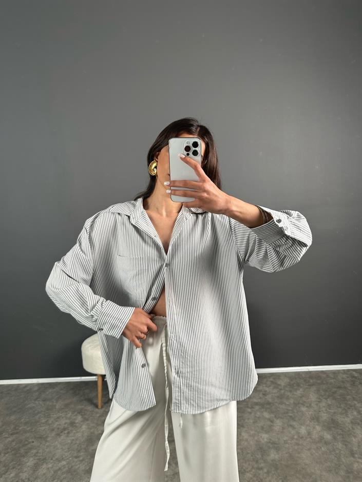 Sonho Siyah İnce Çizgili Oversize Gömlek