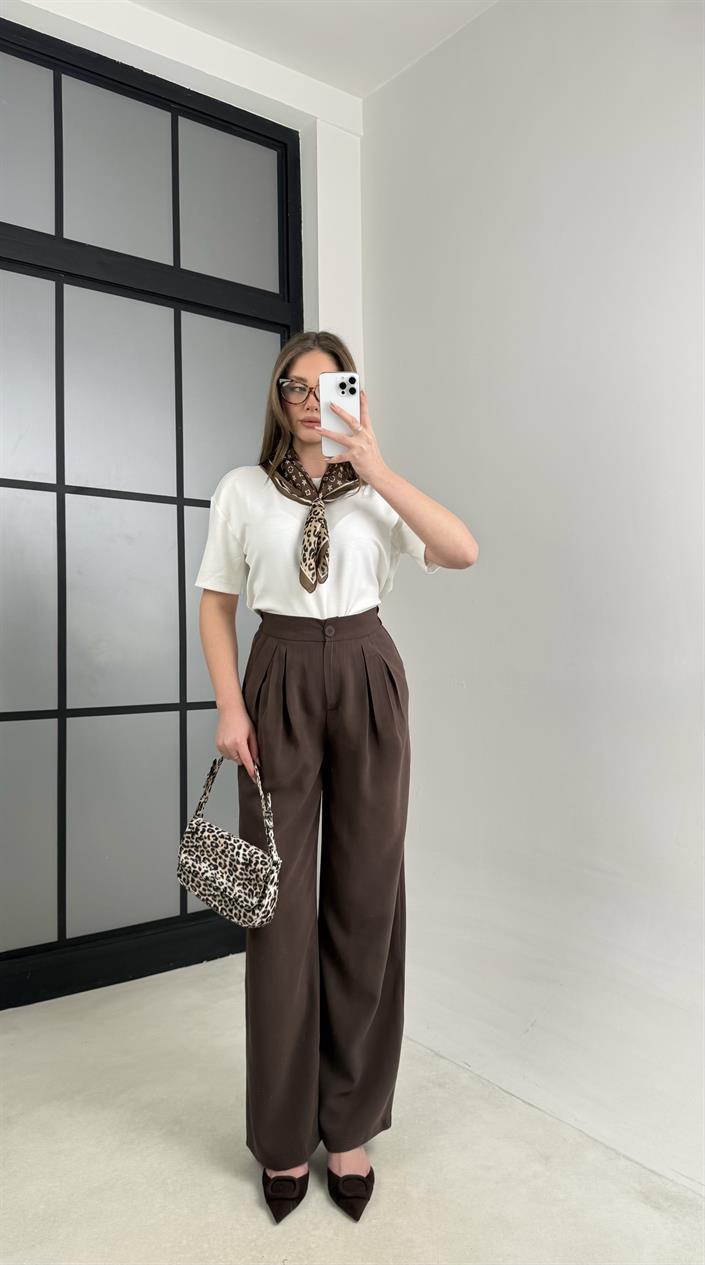 Acı Kahve Beli Lastikli Pile Detaylı Tencel Pantolon GAUS-00995