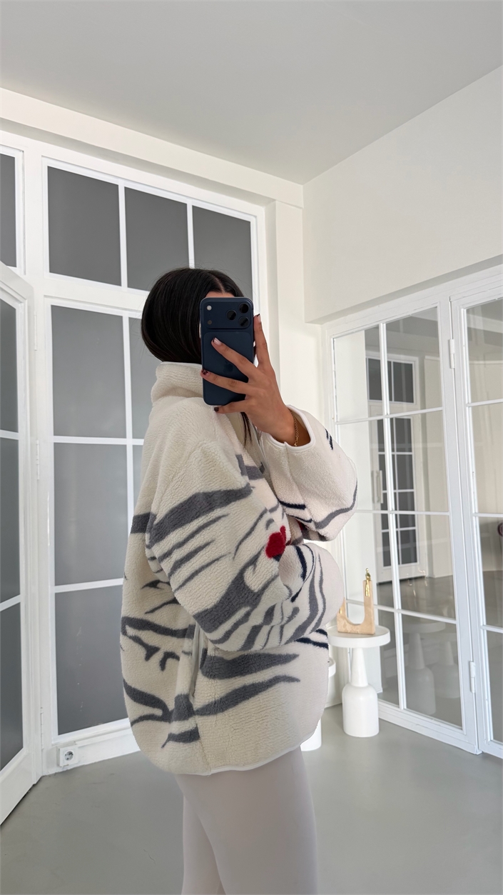 Ekru Kızak Desenli Yarım Fermuarlı Polar Sweatshirt GAUS-01916 GAUS-01931