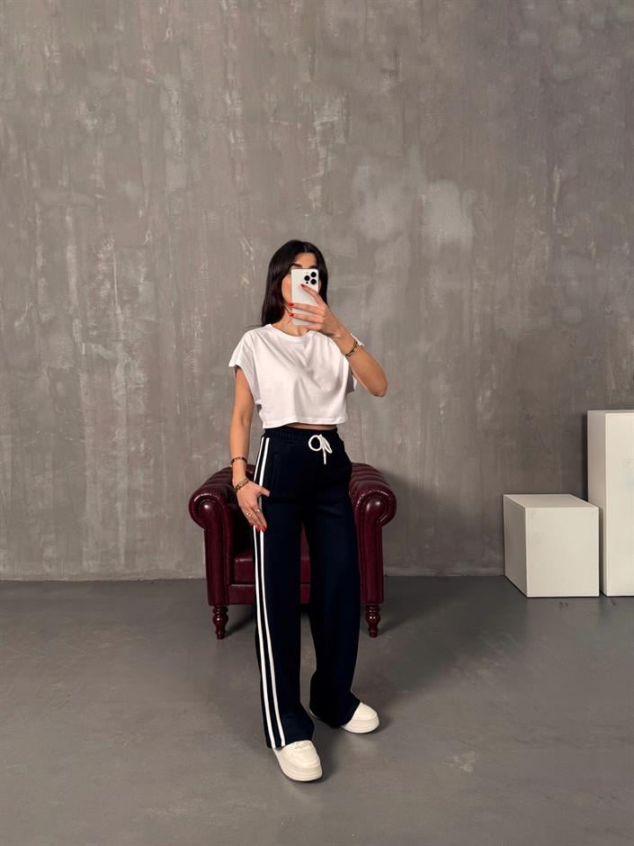 Faus Siyah Şeritli Modal Eşofman Altı