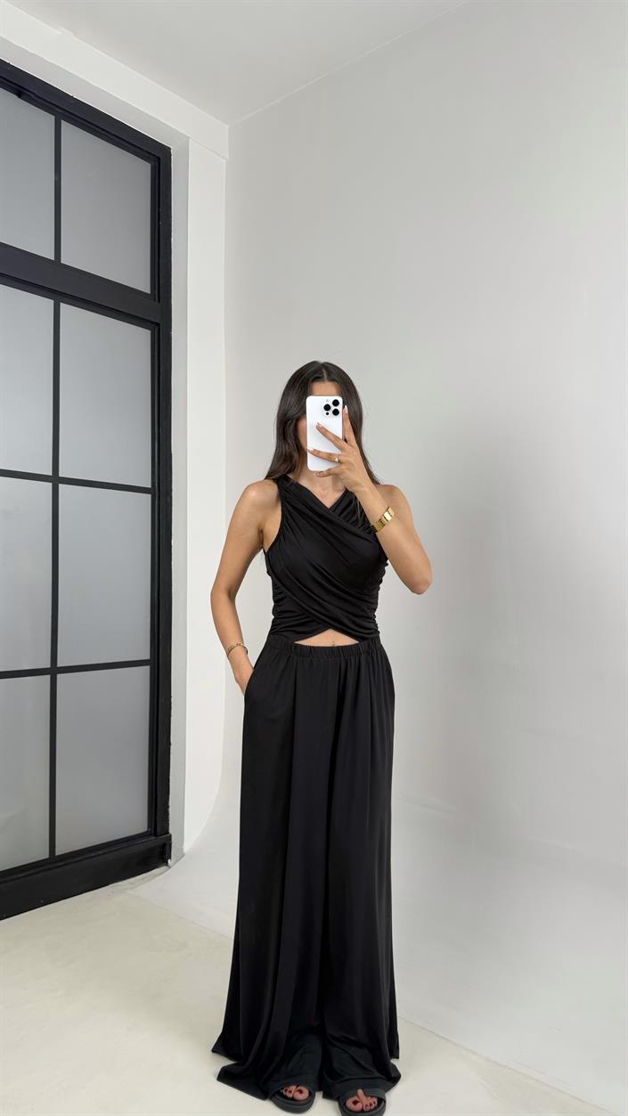 Siyah Oys Muadil Dekolteli Beli Lastikli Cepli Modal Kumaş Tulum Gaus00648