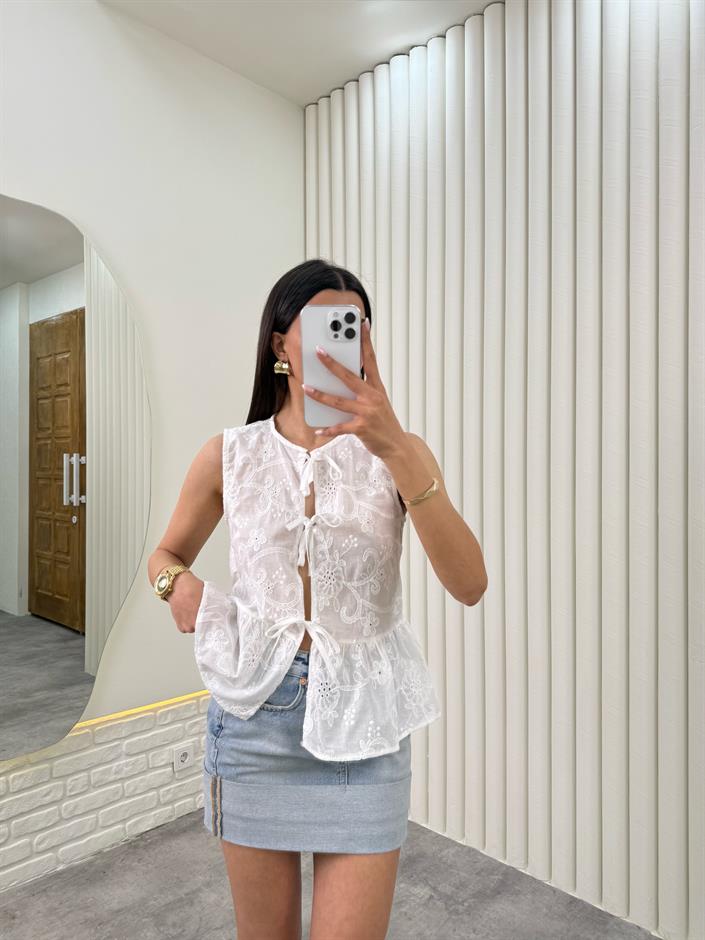 Beyaz Önü Bağlamalı Fisto Yelek Gaus00325