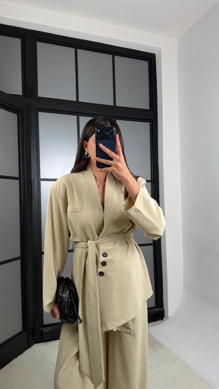 Taş Vatkalı Düğme Detaylı Belden Kuşaklı Ceket Beli Lastikli Pantolon Tencel Takım GAUS-01195