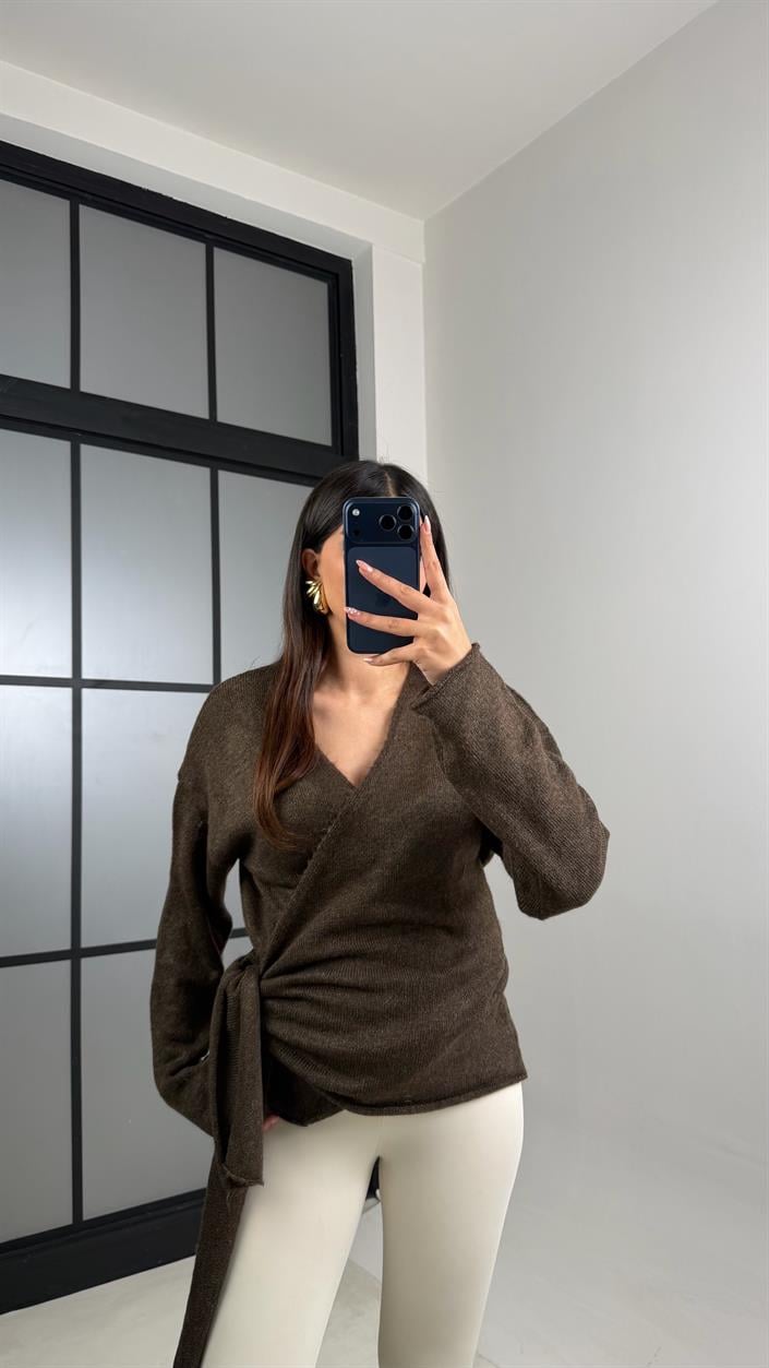 Kahve Bağlama Detaylı Triko Hırka GAUS-00888