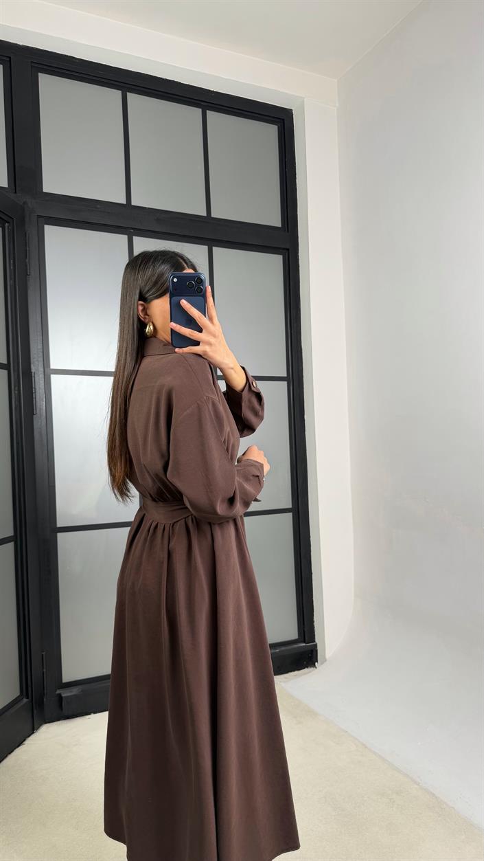 Kahve Beli Lastikli Kuşaklı Tencel Elbise GAUS-01286