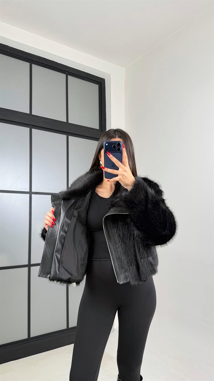 Siyah Astarlı Deri Detaylı Kürk Ceket GAUS-01017