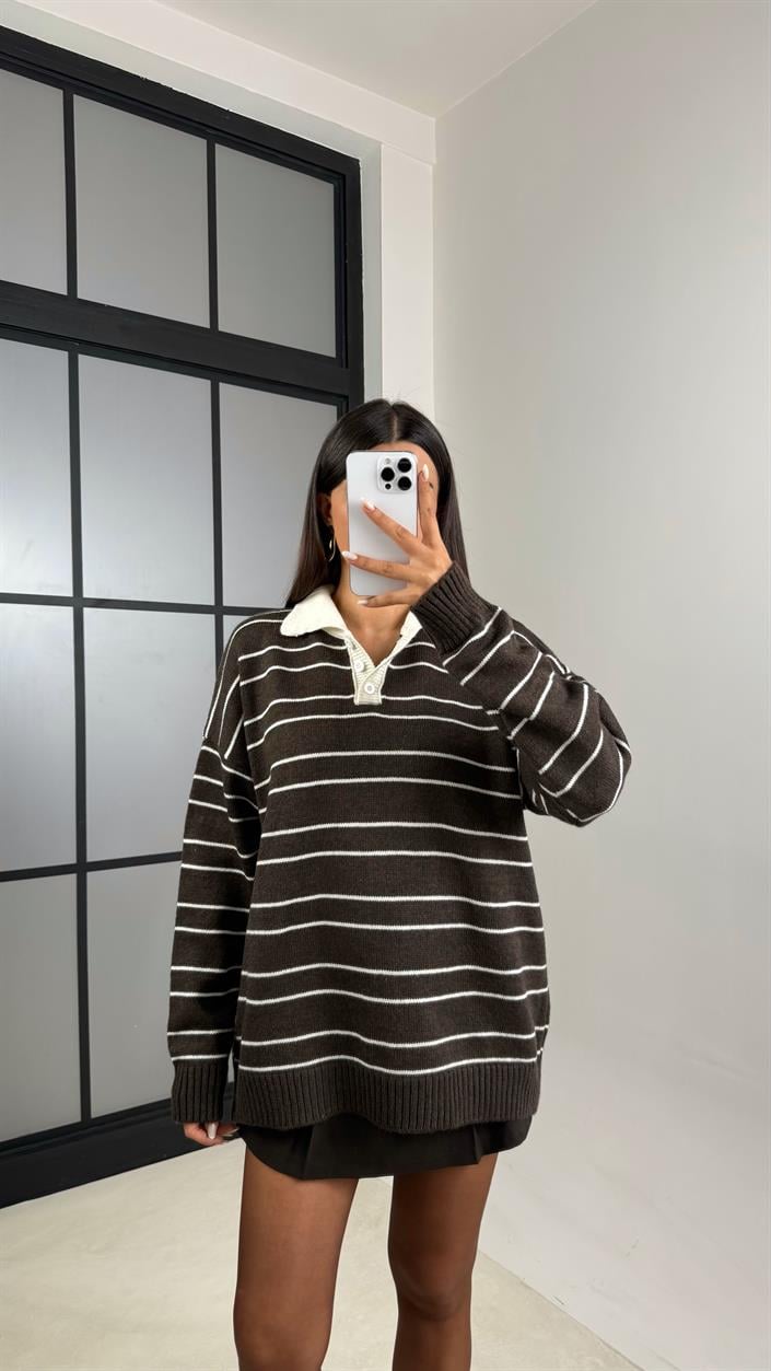 Kahve Polo Yaka Beyaz Çizgili Triko Kazak GAUS-00601