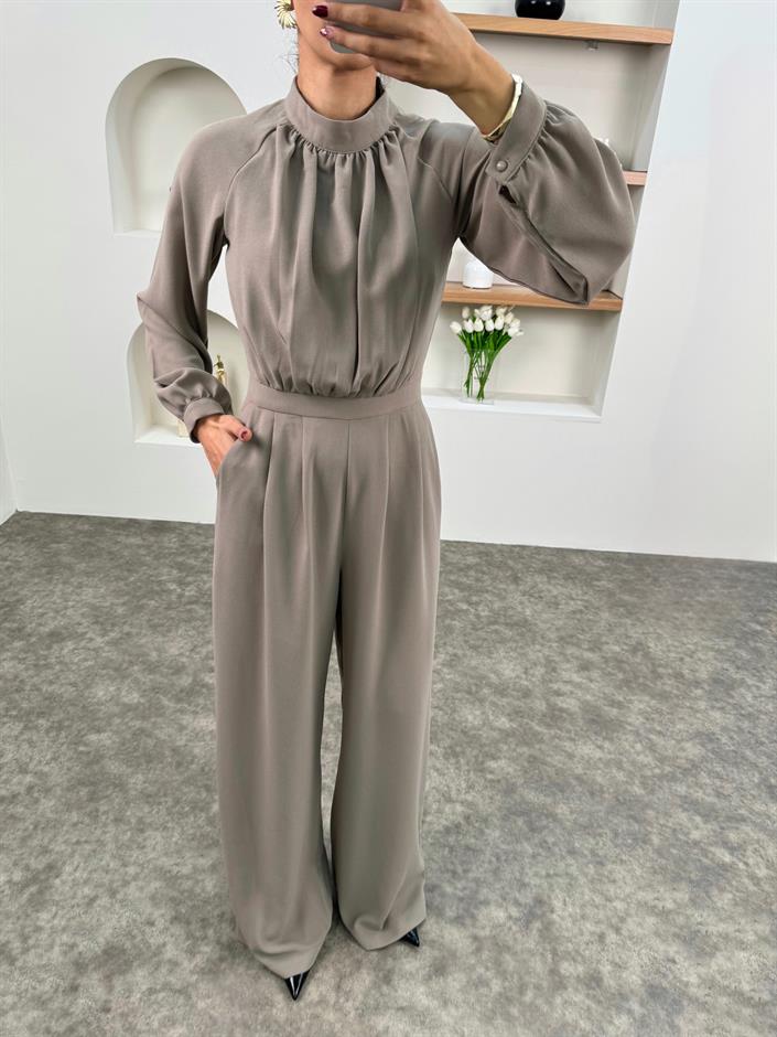 Lola Vizon Krep Kumaş Yarım Balıkçı Yaka Tulum