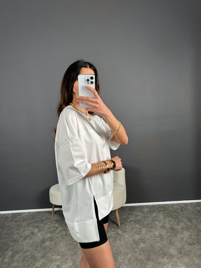 Luni Beyaz Tasarım Oversize Tshirt 