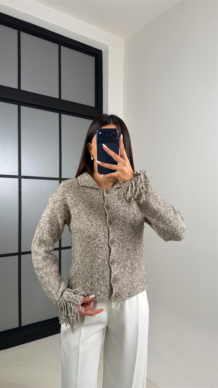 Vizon Kolu Püskül Detaylı Triko Hırka GAUS-00498