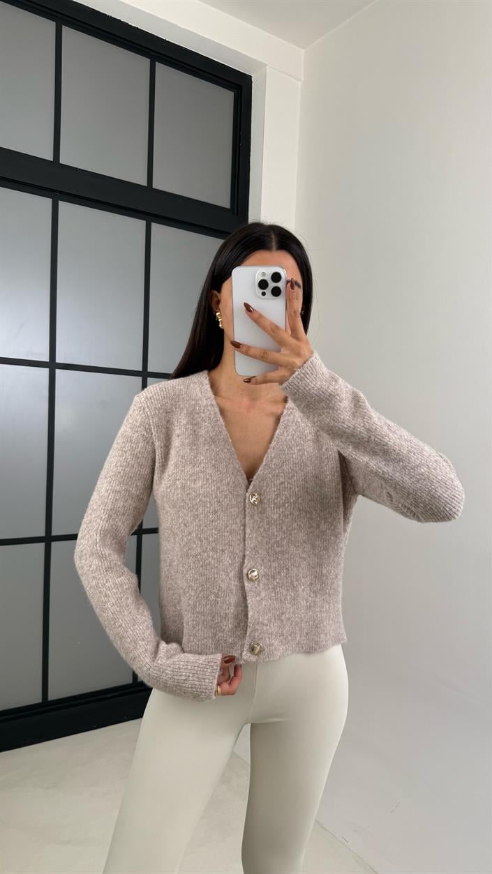 Bej Düğmeli Triko Hırka GAUS-00224