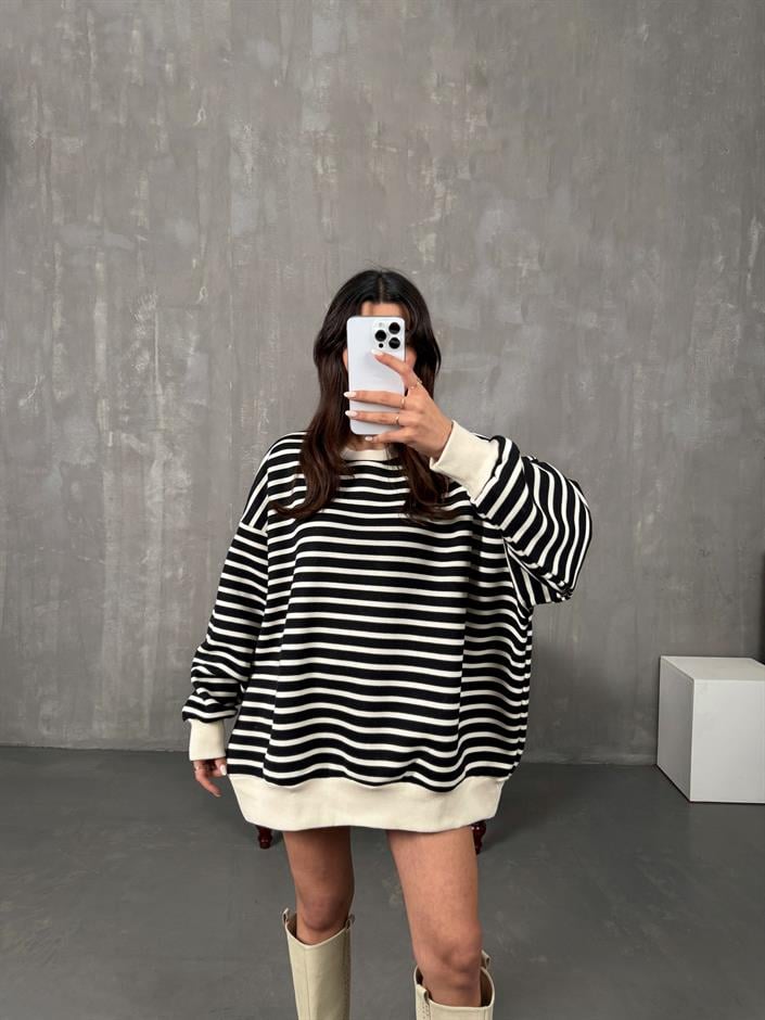 Felisya Beyaz Çizgili Üç İplik Şardonlu Sweat