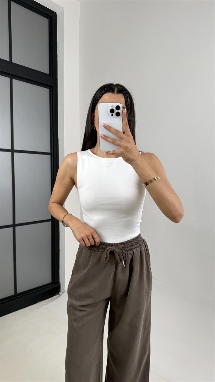 Beyaz Basic Atlet Gaus00579