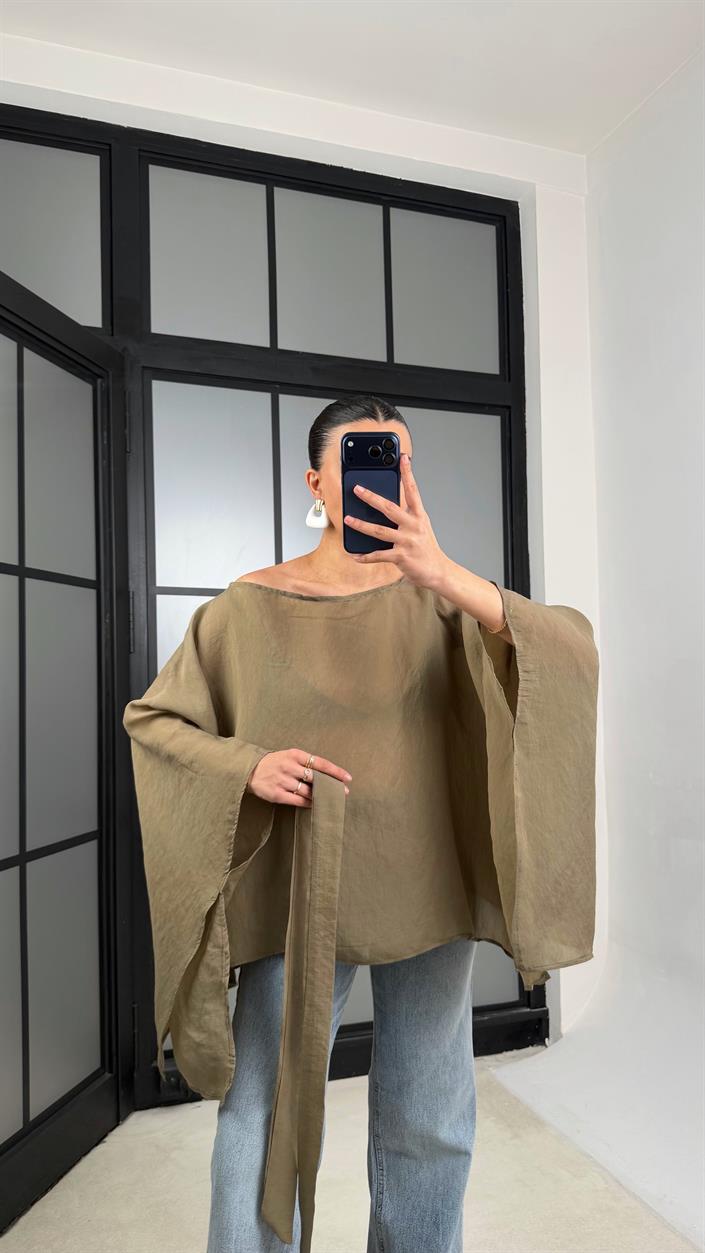 Haki Yarasa Kol Fular Detaylı Transparan Bluz GAUS-01294