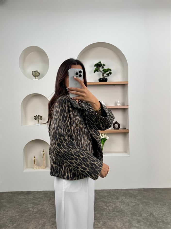 Sita Leopar Astarlı Düğmeli Ceket