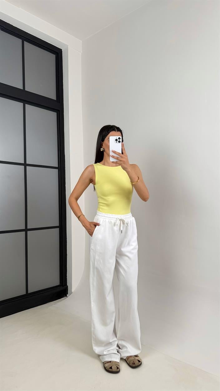 Beyaz Beli Lastikli Muadil Gabardin Pantolon Gaus00557