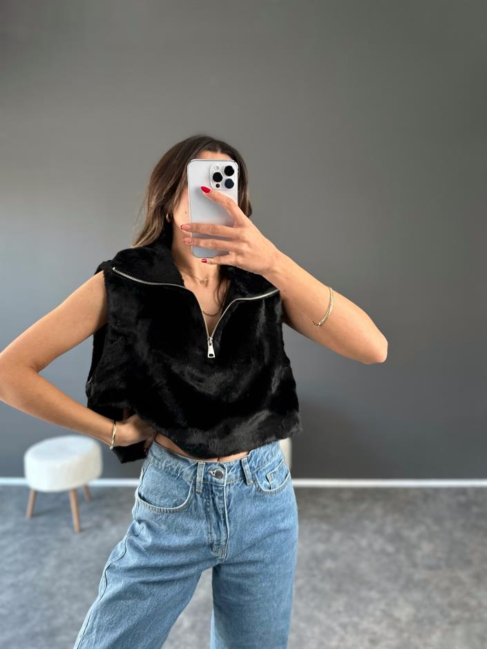Siyah Fermuarlı Crop Peluş Kürk Süveter