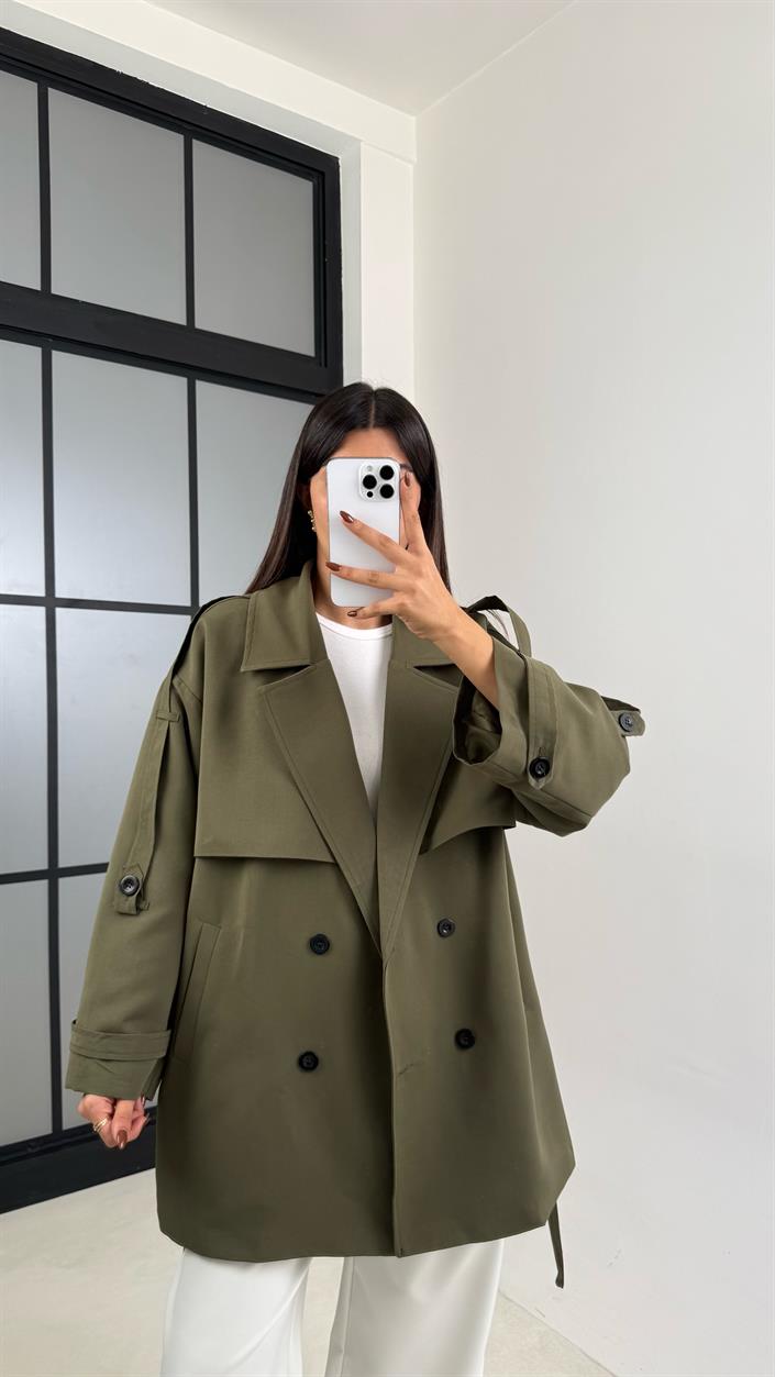 Haki Astarlı Cep Detaylı Kuşaklı Kısa Trençkot GAUS-00192