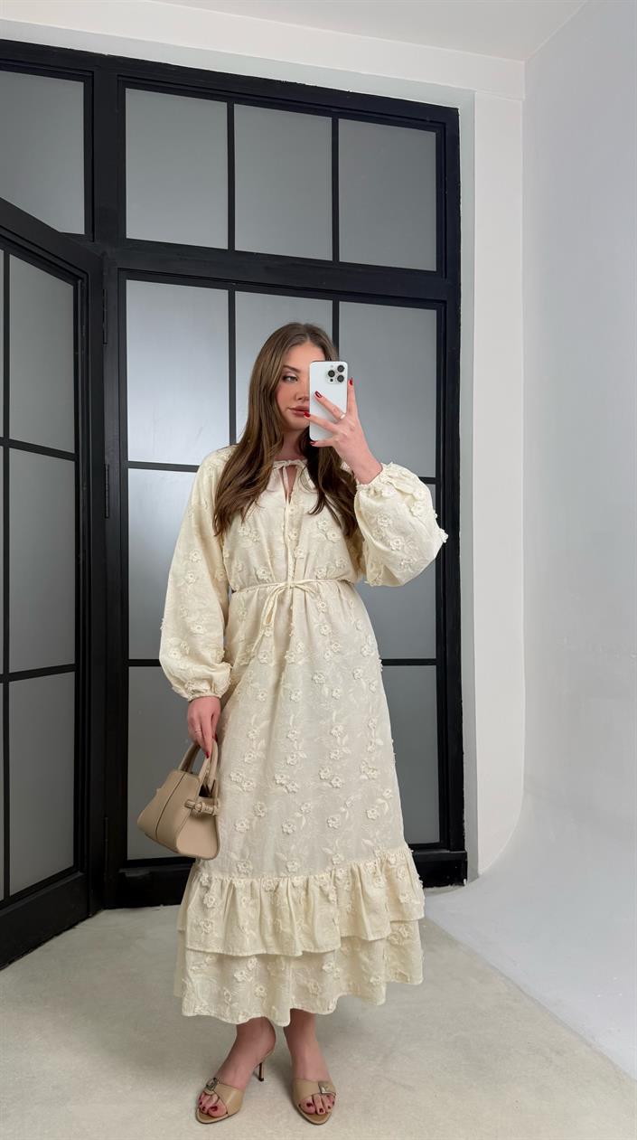 Bej Çiçek Nakış Detaylı Kuşaklı Astarlı Elbise GAUS-01257