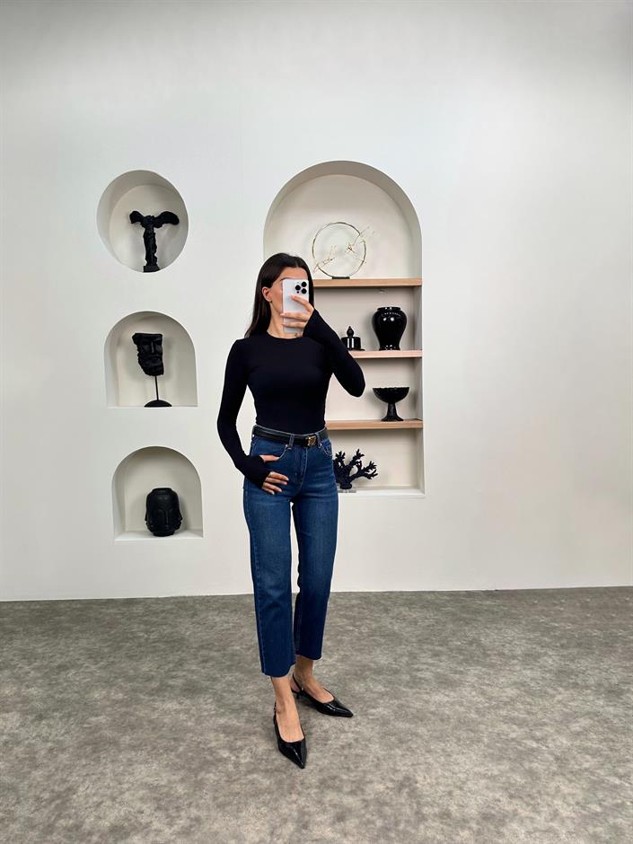 Boon ZR Model Koyu Mavi Kesik Paça Jean