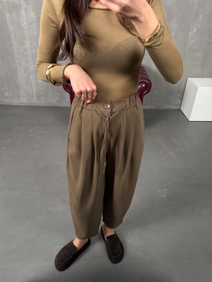 Dona Yağ Yeşili İthal Kumaş Beli Lastikli Jogger Pantolon