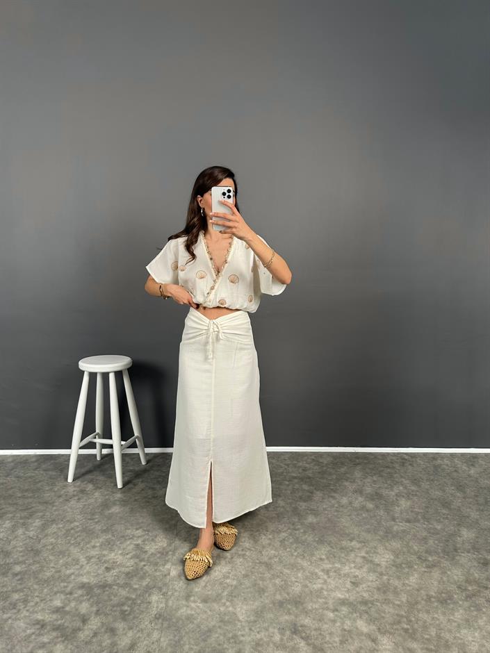 Krem Deniz Kabuklu Etek Bluz Takım 