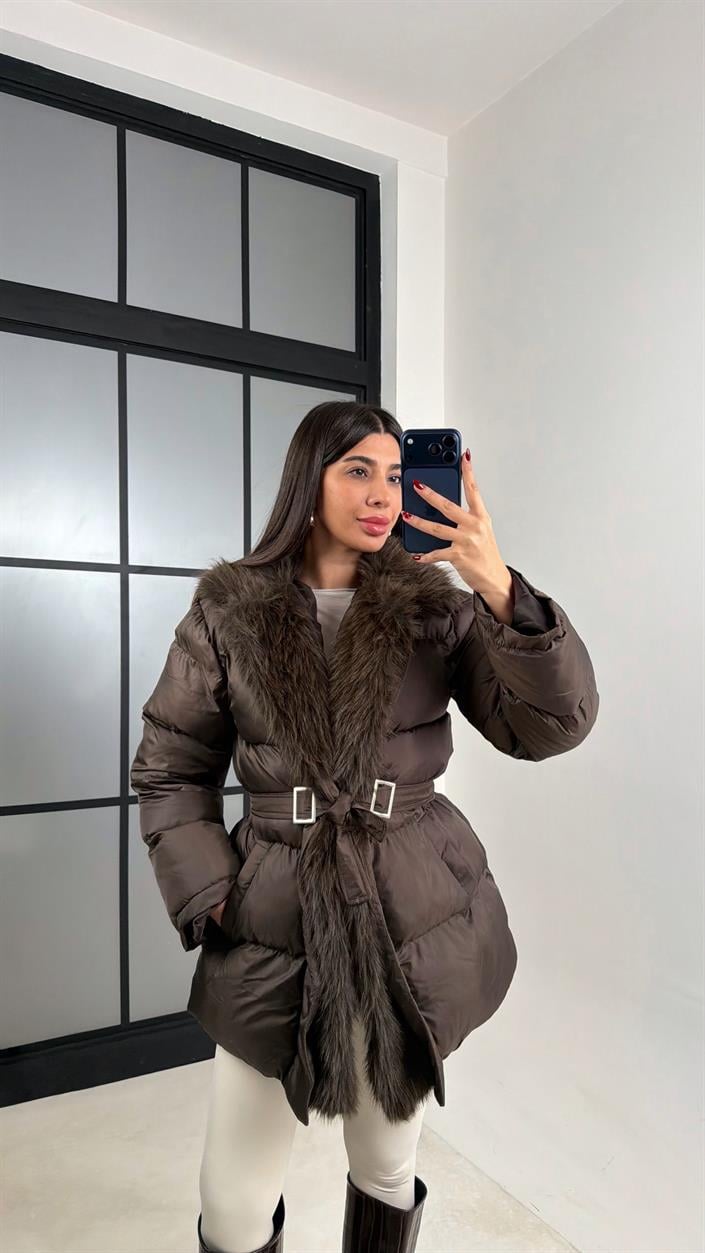 Kahve Yaka Kürk Detaylı Kuşaklı Şişme Mont GAUS-00563