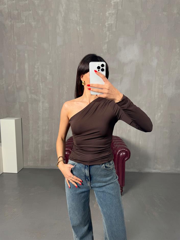 Scorp Kahve Drapeli Tek Kol Detaylı Bluz