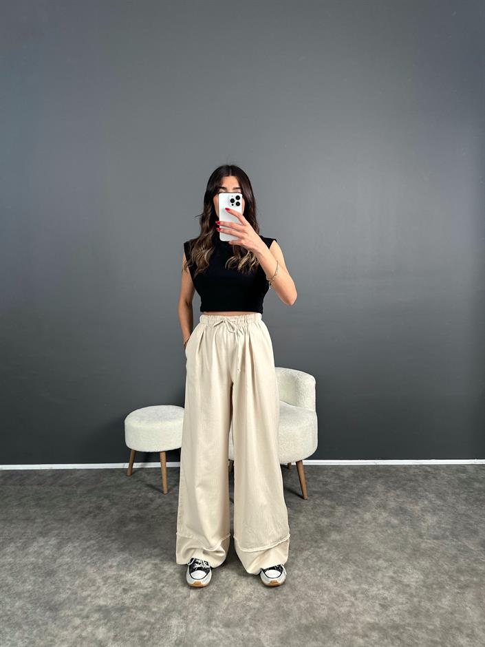 Bol Paça Detaylı Gabardin Beli Lastikli Pantolon 