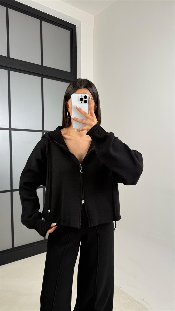 Siyah Kapüşonlu Hırka Beli Lastikli Pantolon İkili Triko Takım GAUS-00564