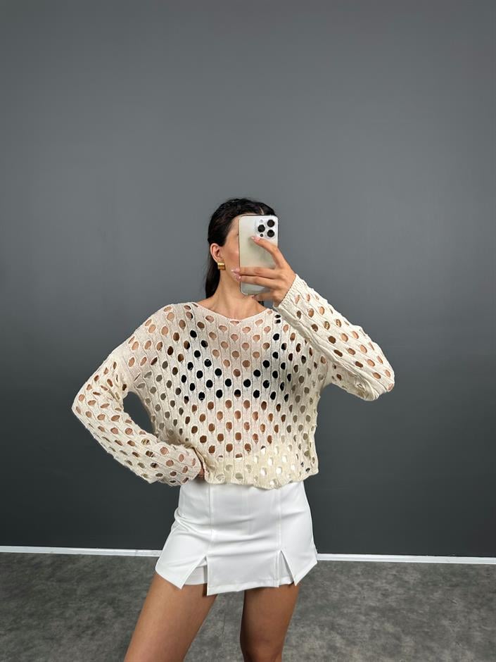 Luo Taş Ajurlu Bluz 