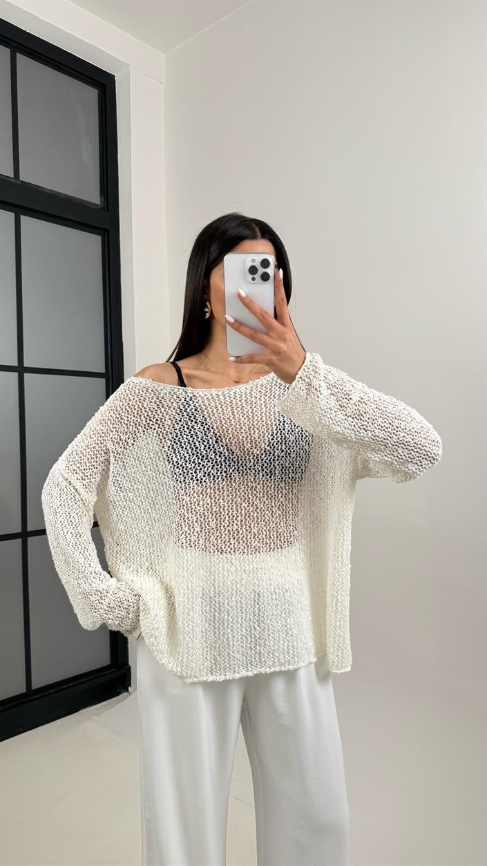 Beyaz Ajurlu Triko Bluz Gaus00372