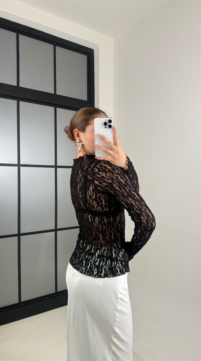 Siyah Dantelli Transparan Uzun Kol Bluz GAUS-00510