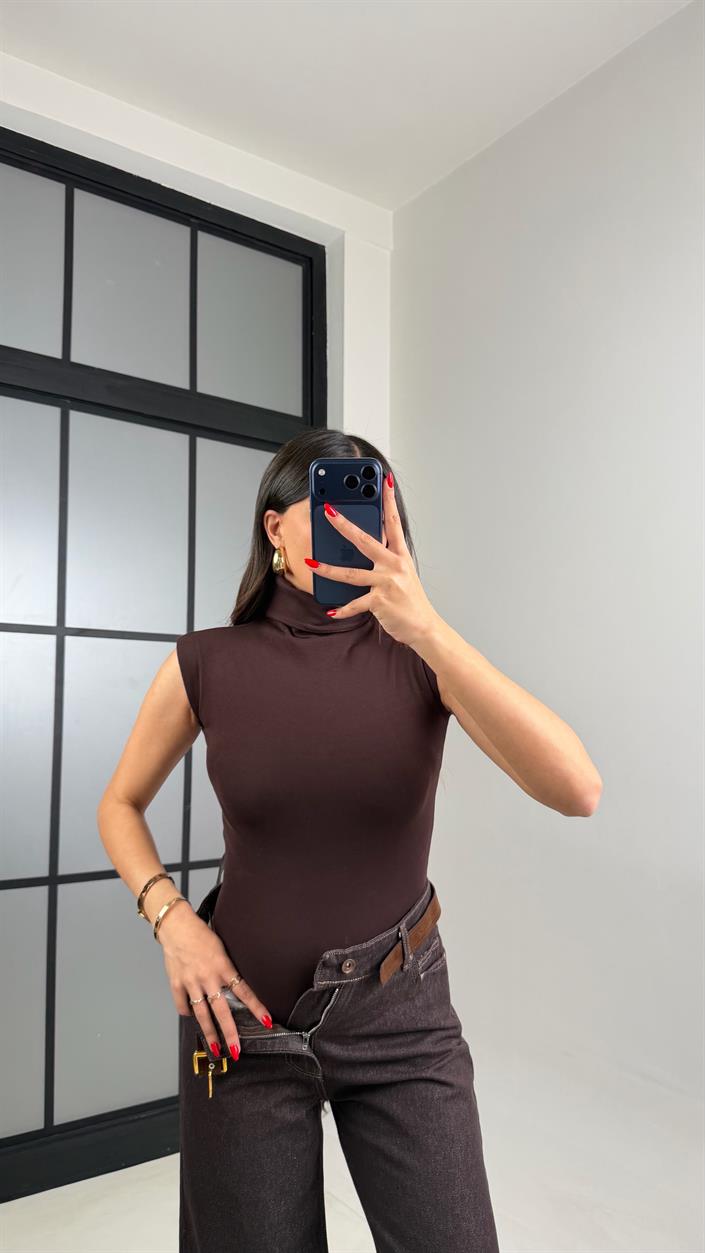 Acı Kahve Balıkçı Yaka Sıfır Kol ZR Model Bodysuit GAUS-00942