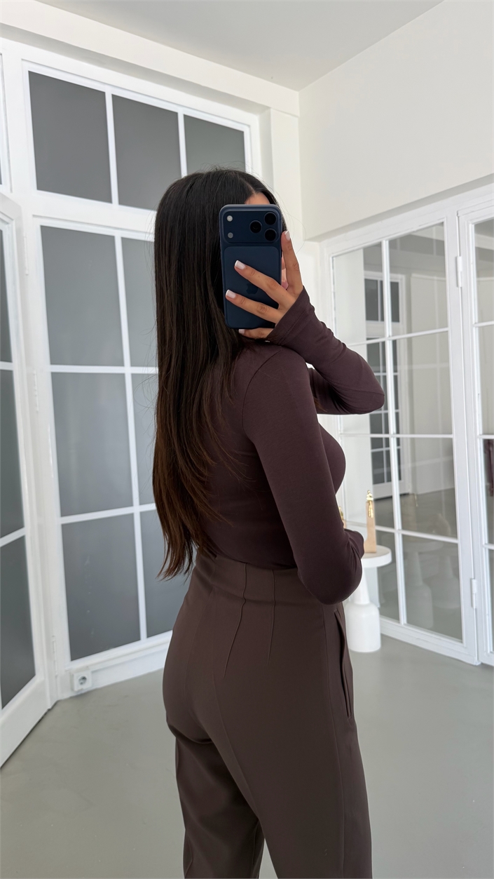 Kahve ZR Model Basic Parmak Geçirmeli Bluz GAUS-01991