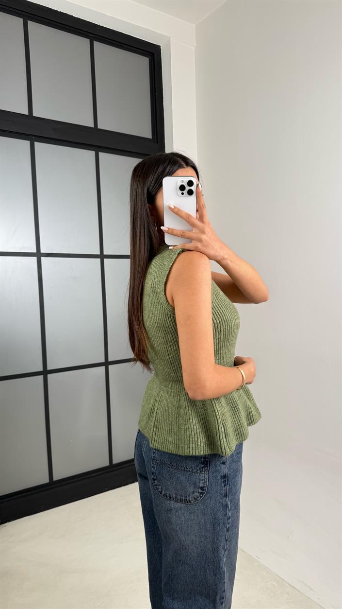 Yeşil Beli Lastikli Triko Yelek GAUS-00535